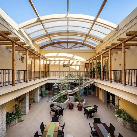 Atrium Agard Panzio فندق مبيت وإفطار Gárdony