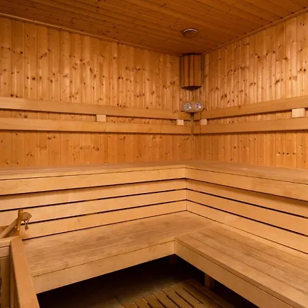 Atrium Agard Panzio Gárdony