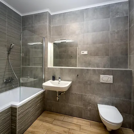 Atrium Agard Panzio فندق مبيت وإفطار 4*
