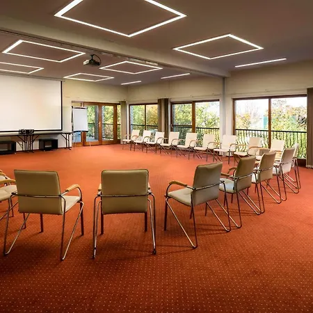 فندق مبيت وإفطار Atrium Agard Panzio